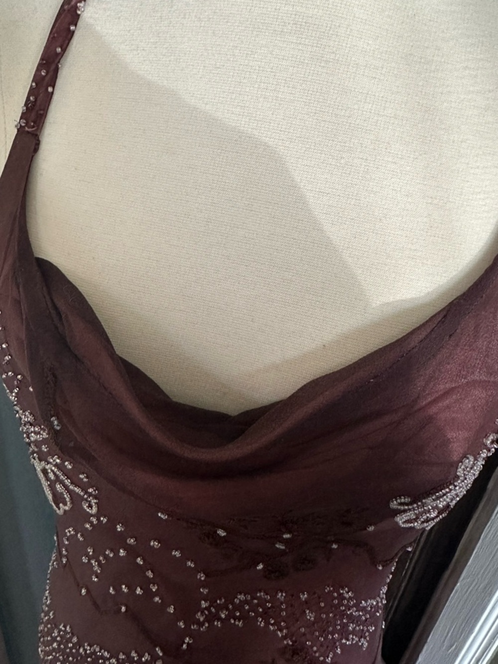 Elegant Burgundy embellished Dress - Picture 5 of 5